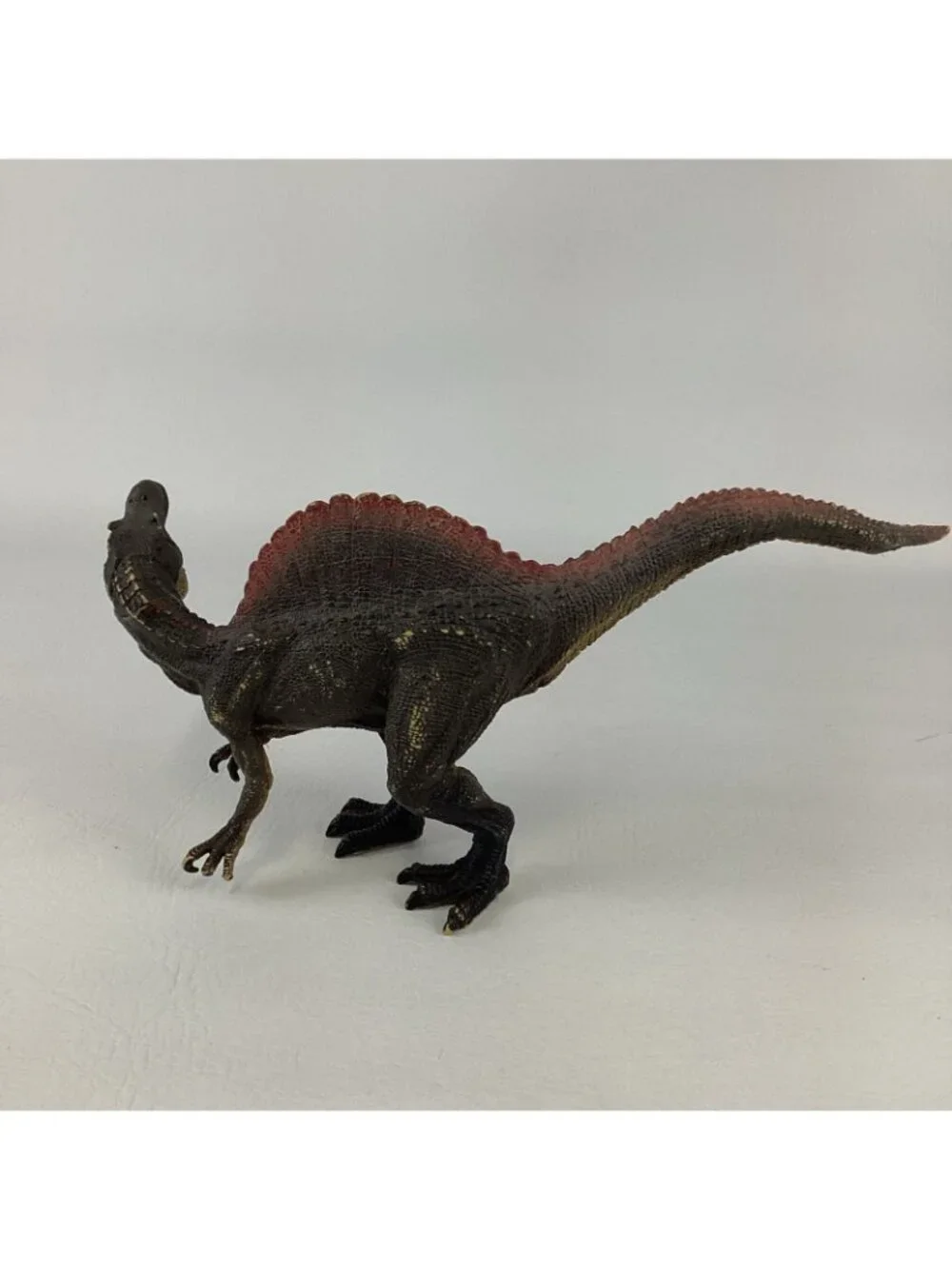 Spinosaurus Dinosaur Action Figure 6